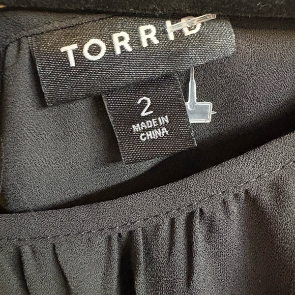 Torrid Women’s Black Long Sleeve Sheer Metallic Top 2X - Picture 6 of 7